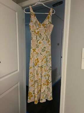 New Linen Floral V-Neck Maxi Dress in Pale Pink and Mustard NWOT